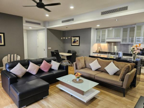 Elegant Iconic Klcc view 3BR near Pavilion BBintan